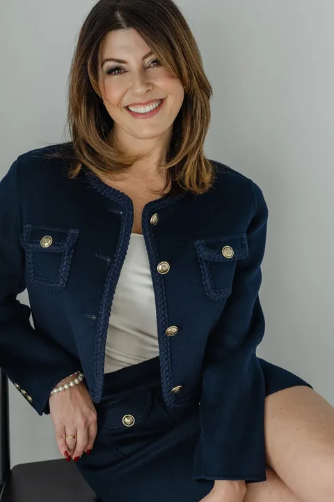Boise brand photographer J Renee Studios — editorial branding portrait, frame 10
